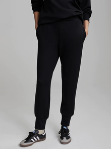  Active Stores - Varley - The Slim Cuff Pant 27.5 Black - Varley